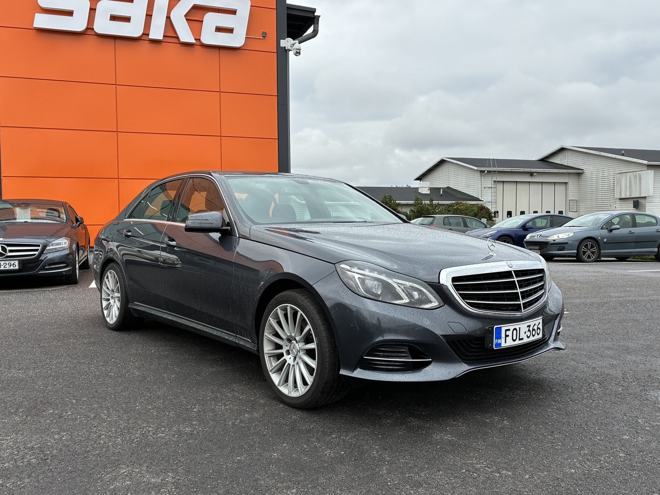 Mercedes-Benz E vaihtoauto