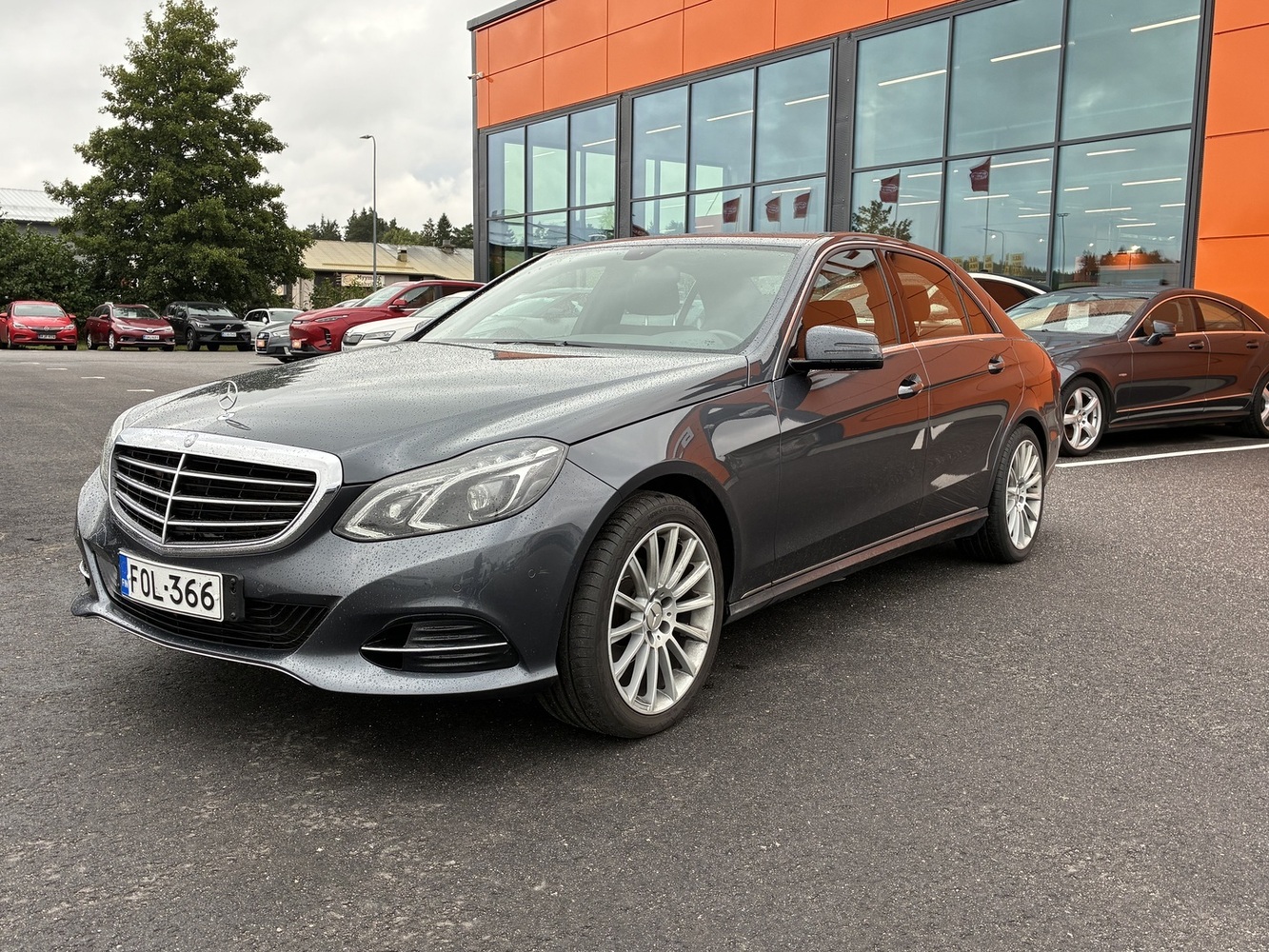 Mercedes-Benz E vaihtoauto