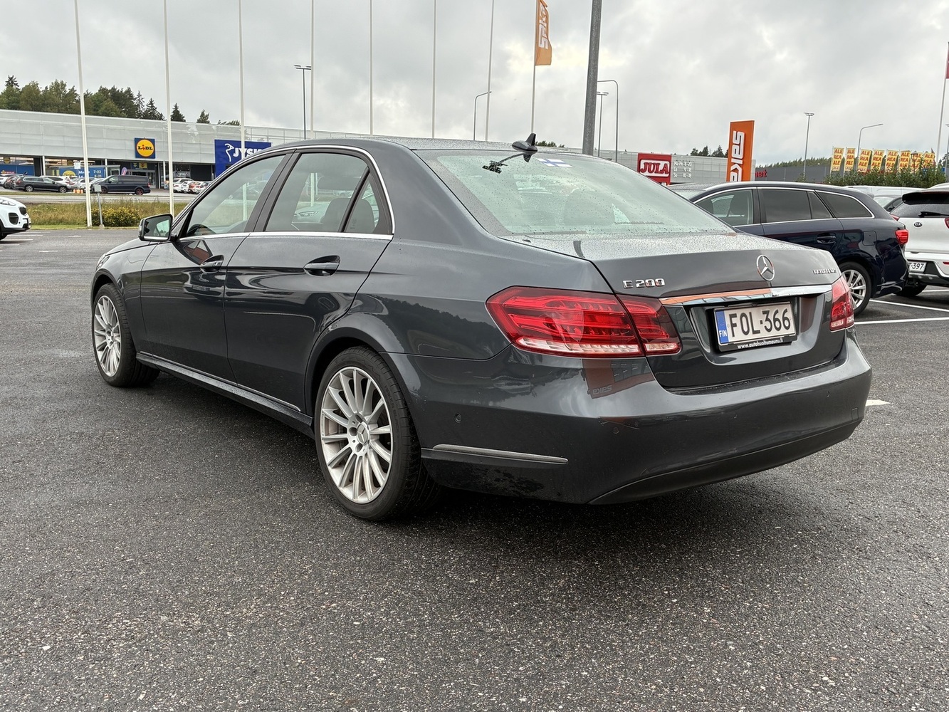 Mercedes-Benz E vaihtoauto