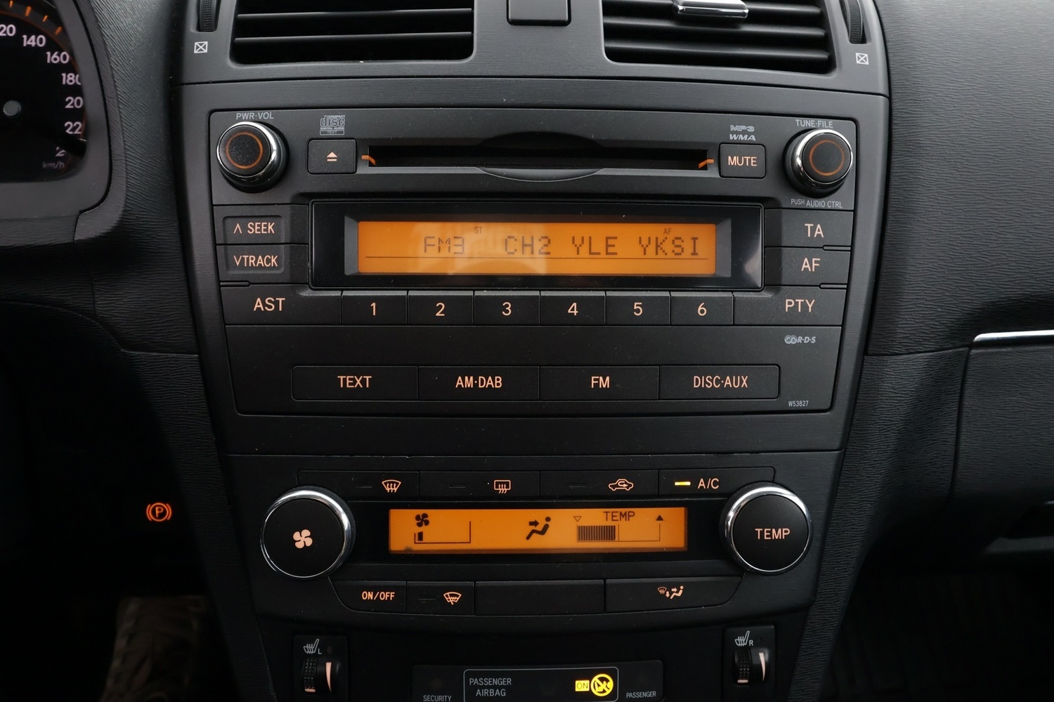 Toyota Avensis vaihtoauto