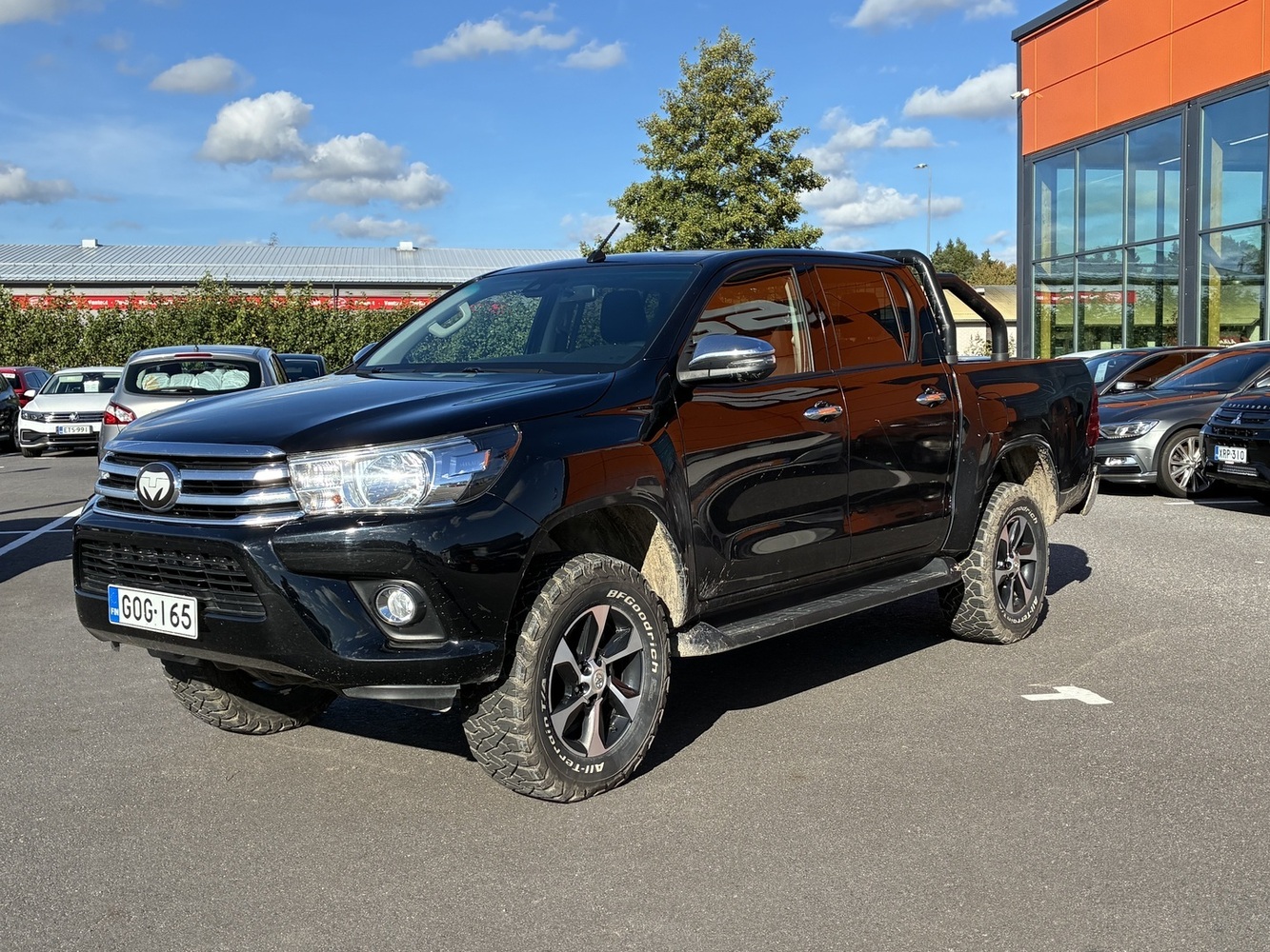 Toyota Hilux vaihtoauto