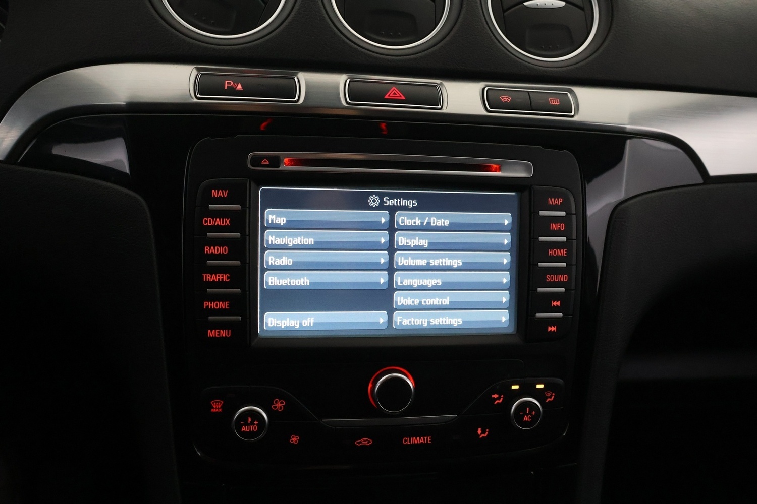 Ford S-MAX vaihtoauto
