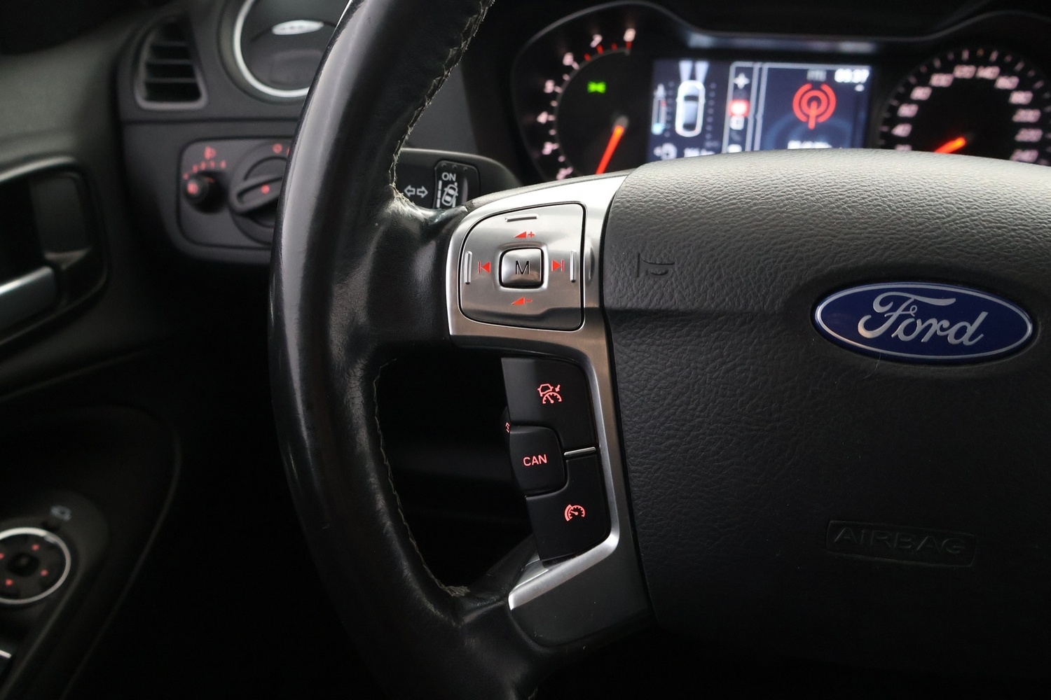 Ford S-MAX vaihtoauto
