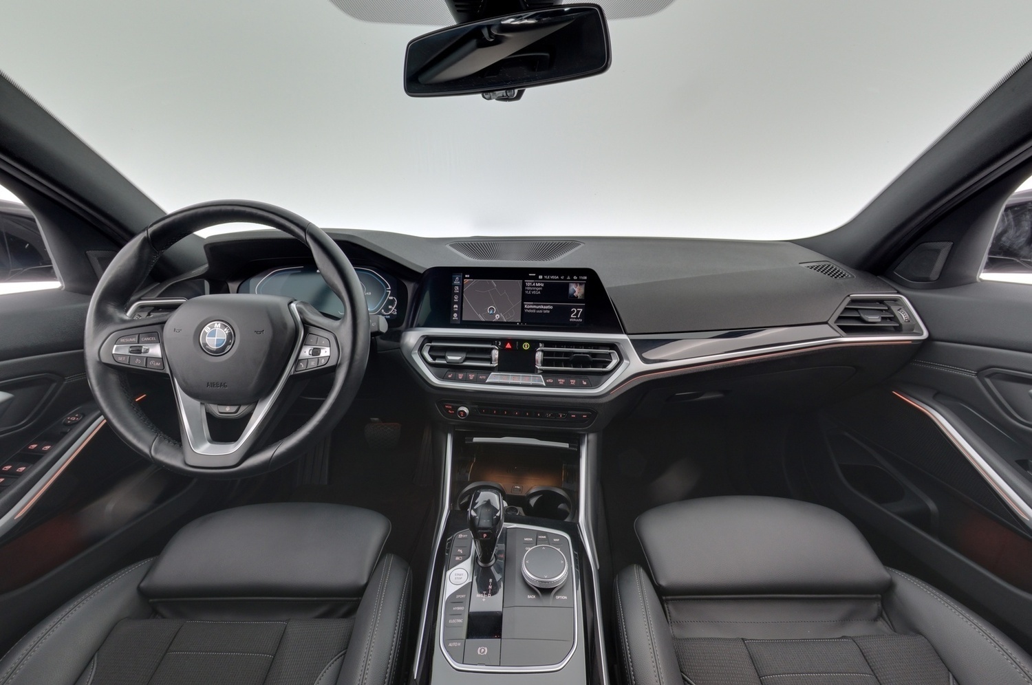 BMW 330 vaihtoauto