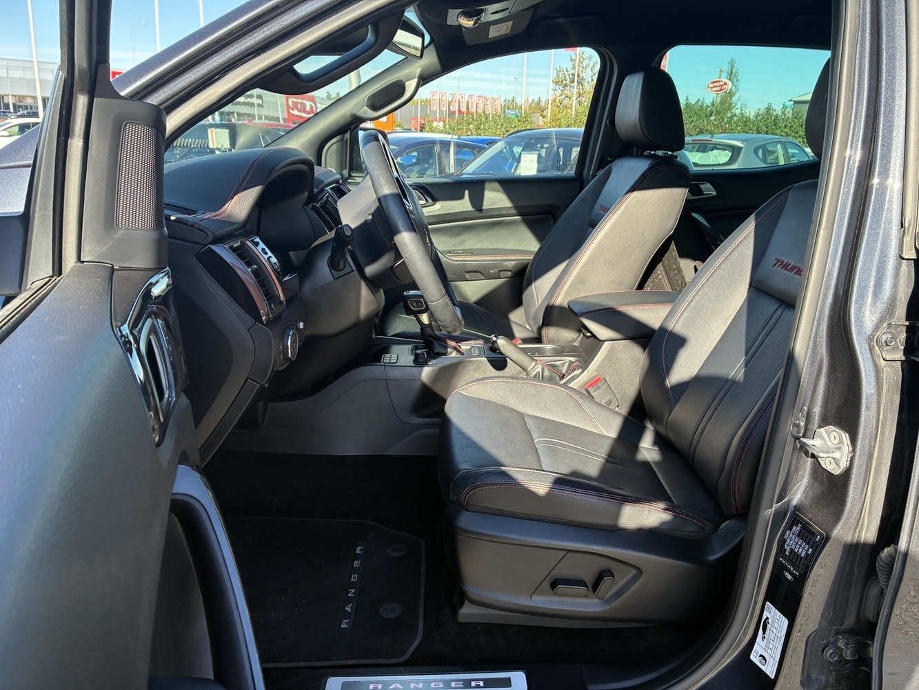 Ford Ranger vaihtoauto