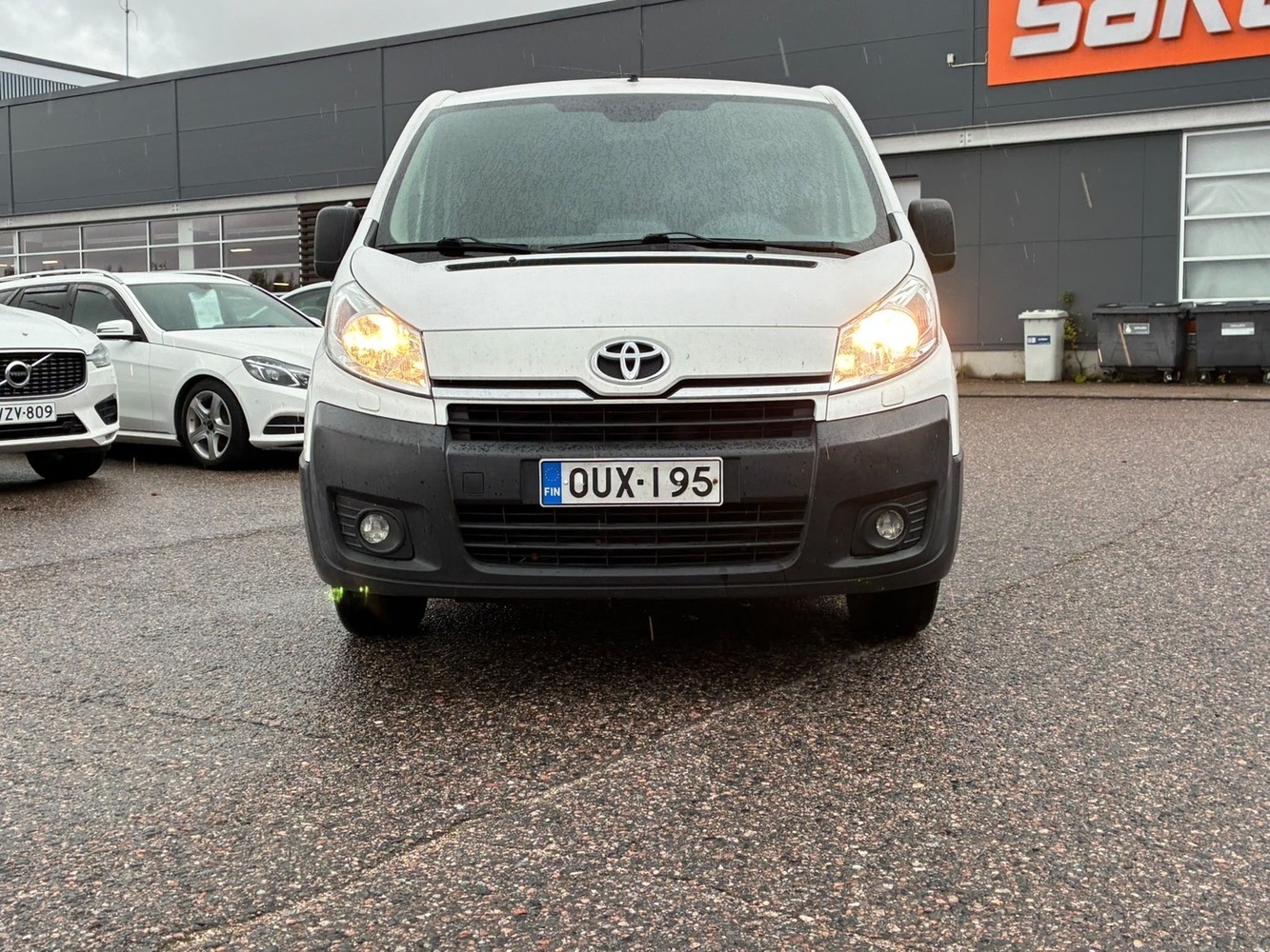 Toyota Proace vaihtoauto