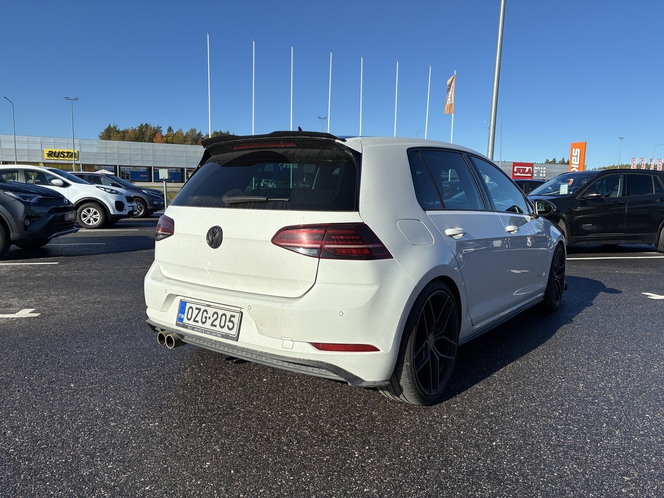 Volkswagen Golf vaihtoauto