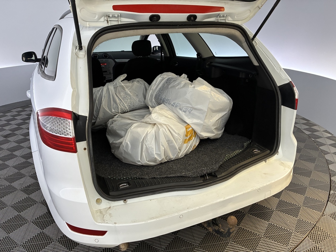 Ford Mondeo vaihtoauto