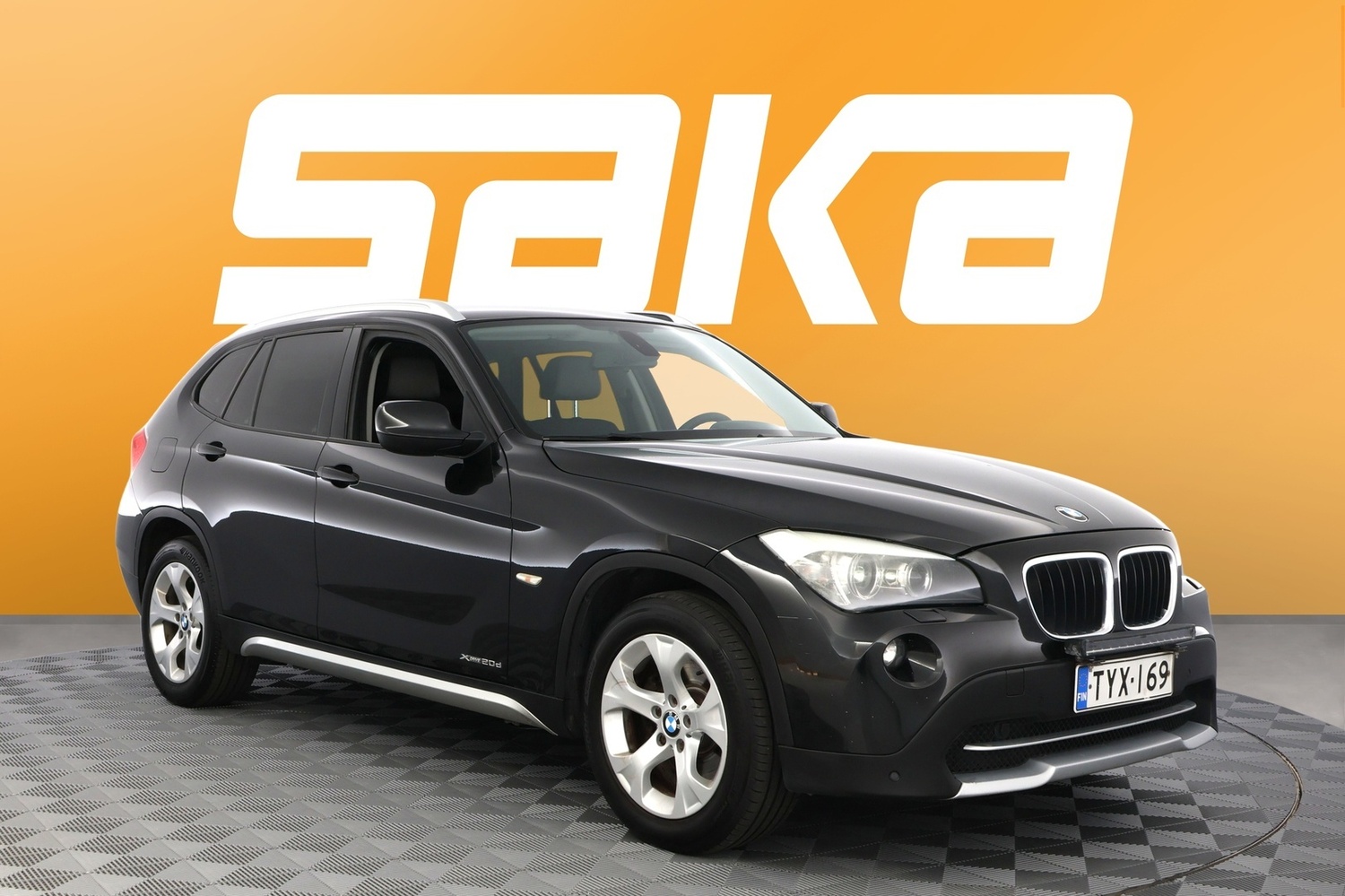 BMW X1 vaihtoauto