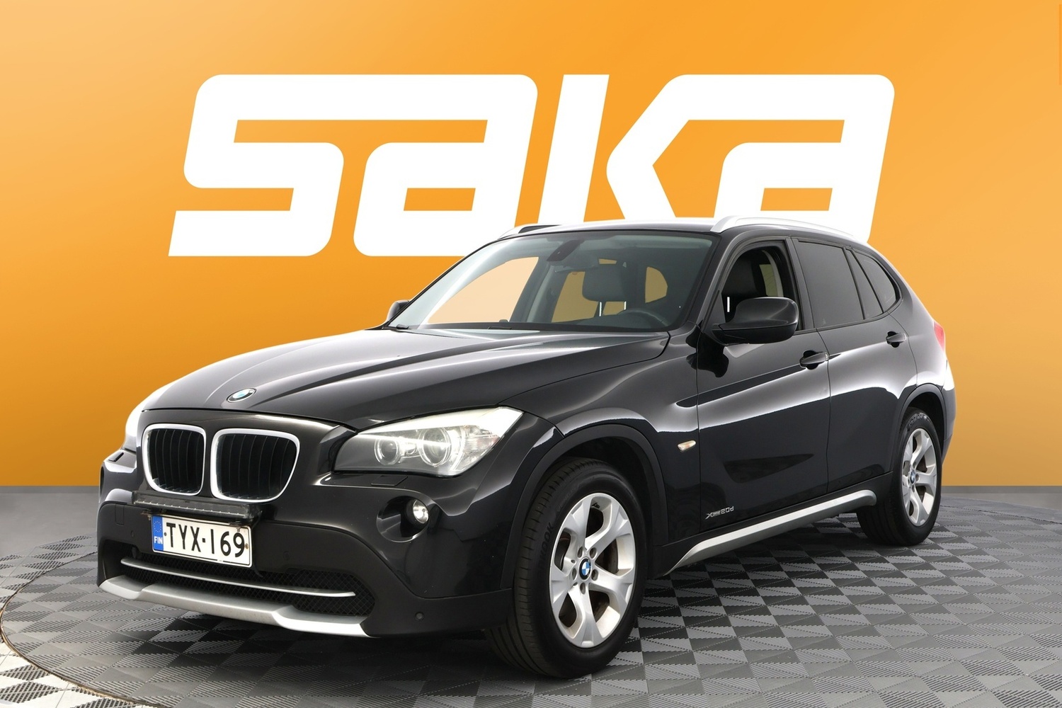 BMW X1 vaihtoauto