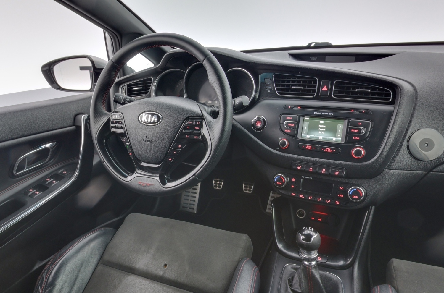 Kia Ceed vaihtoauto