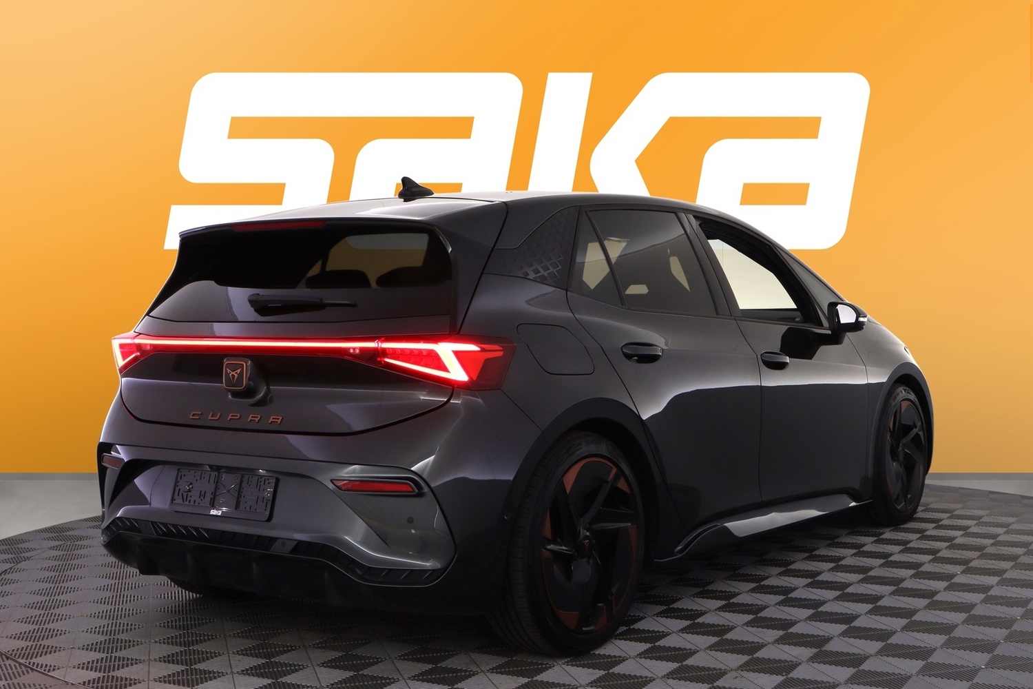 Cupra Born vaihtoauto