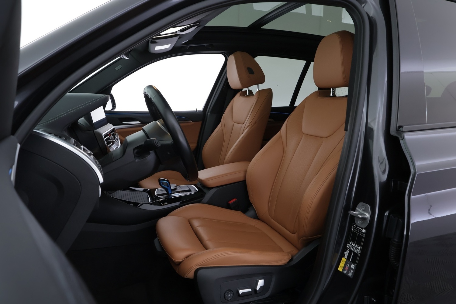 BMW iX3 vaihtoauto