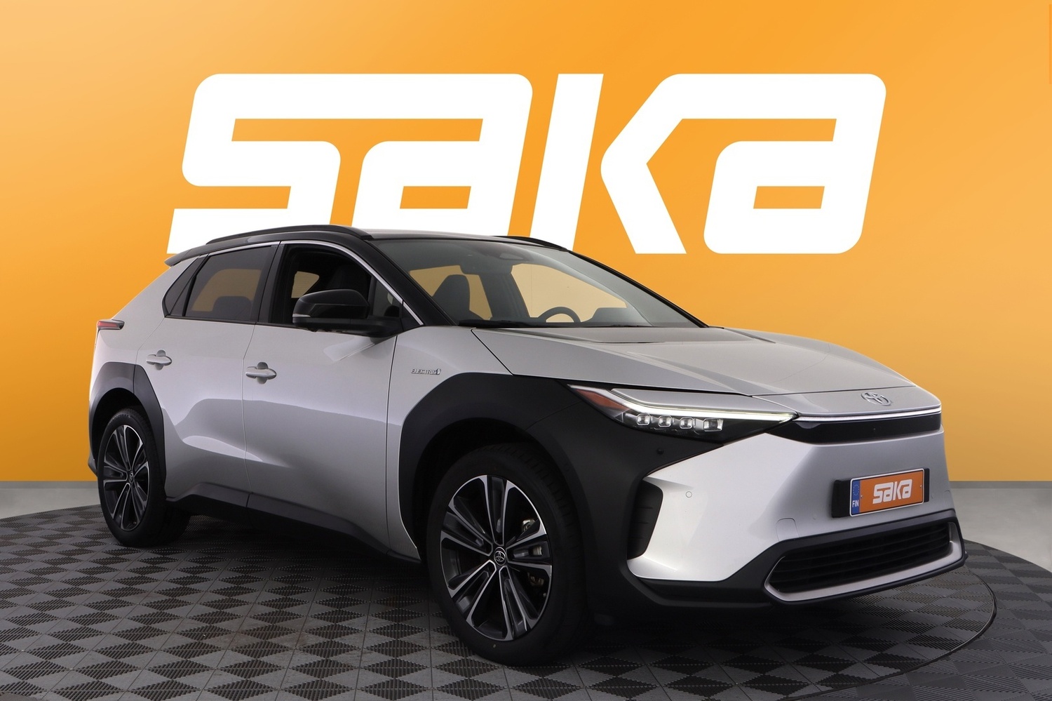 Toyota bZ4X vaihtoauto