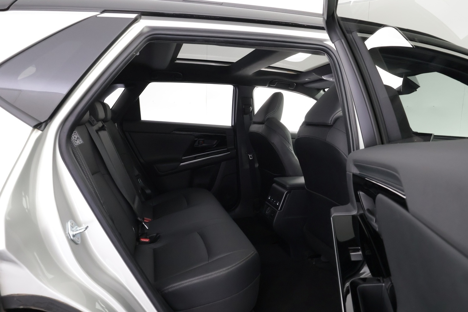Toyota bZ4X vaihtoauto