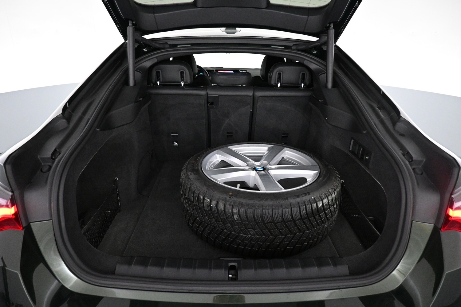 BMW i4 M50 vaihtoauto