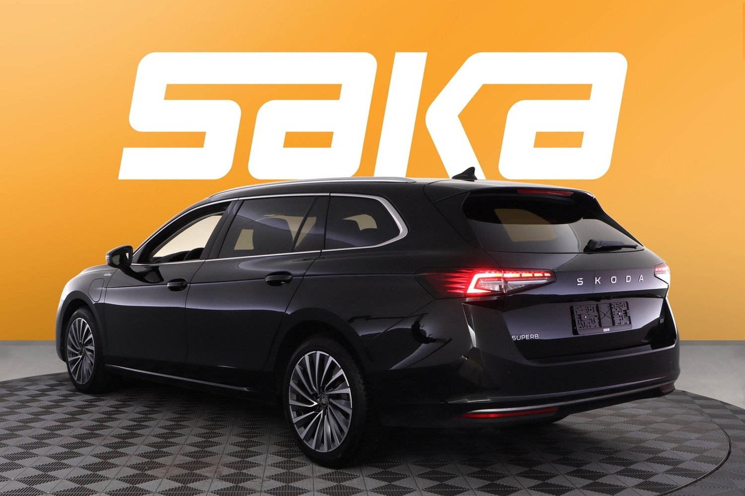 Skoda Superb vaihtoauto