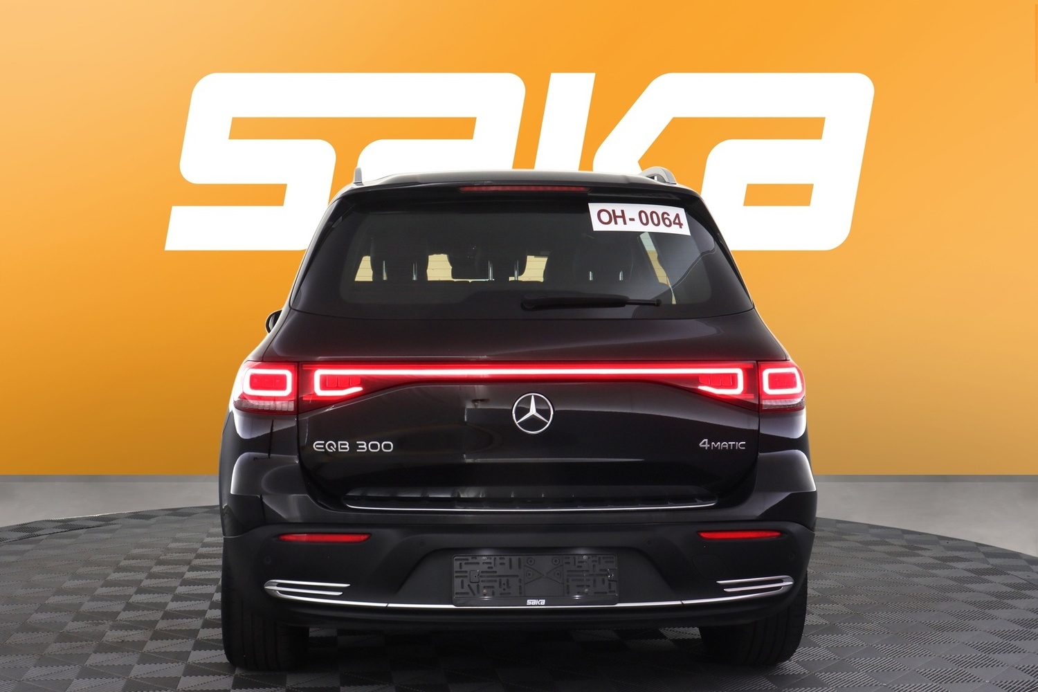 Mercedes-Benz EQB vaihtoauto