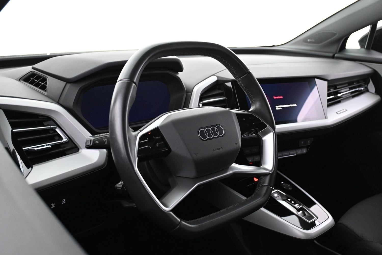 Audi Q4 e-tron vaihtoauto