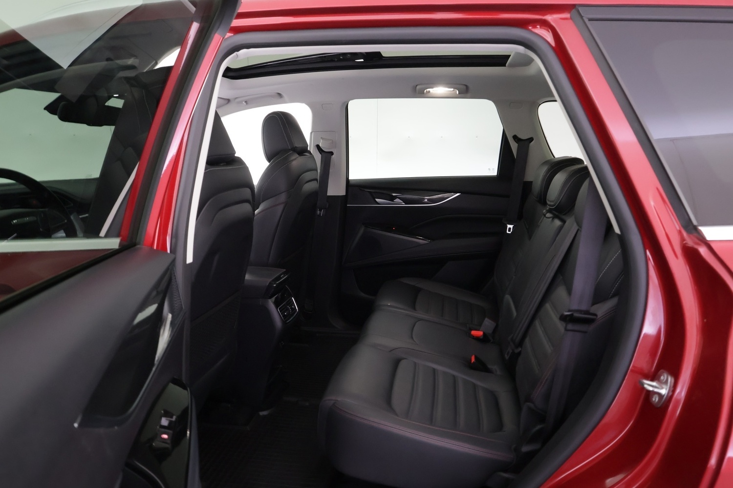 Maxus Euniq 6 vaihtoauto