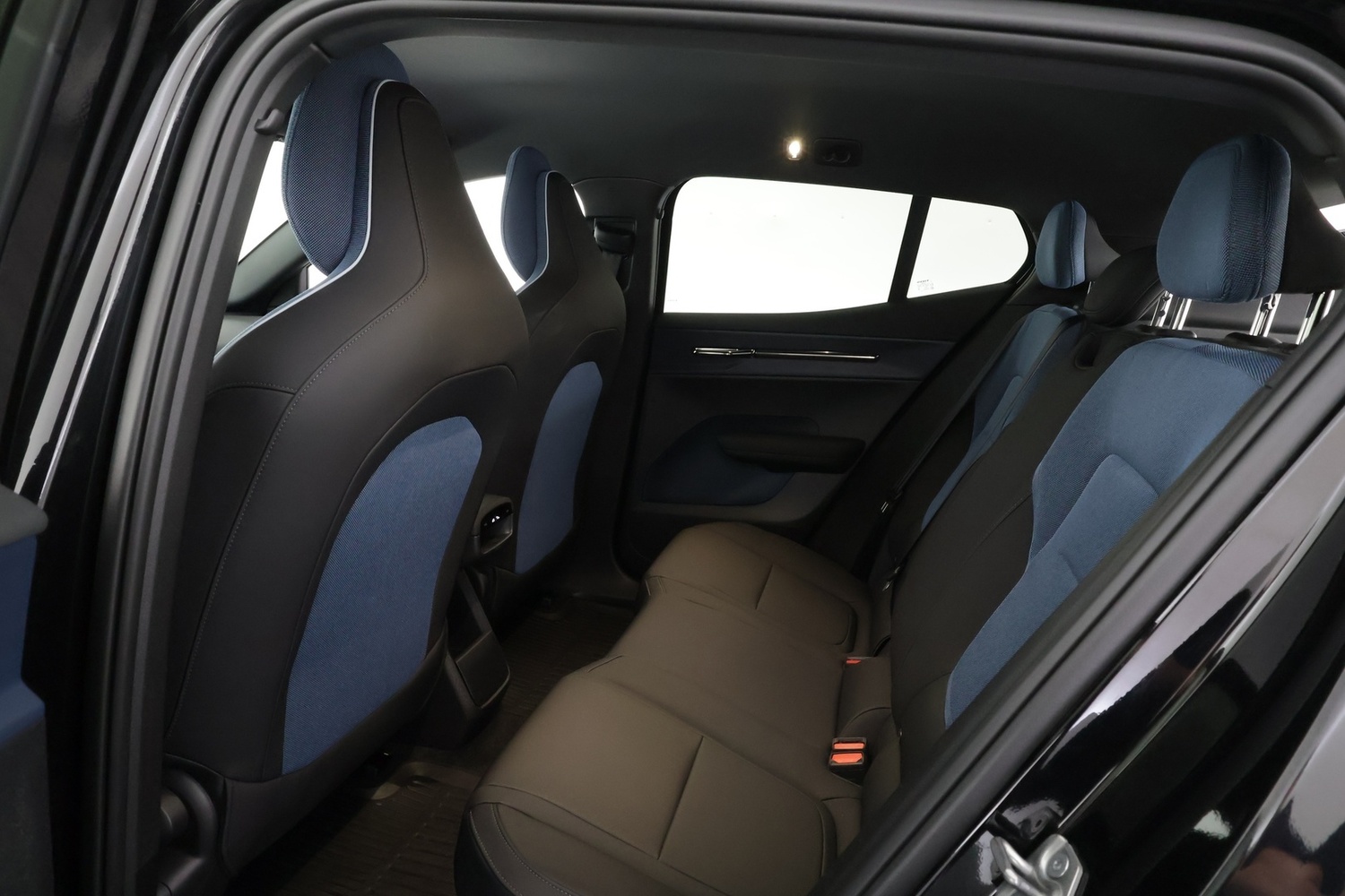 Volvo EX30 vaihtoauto