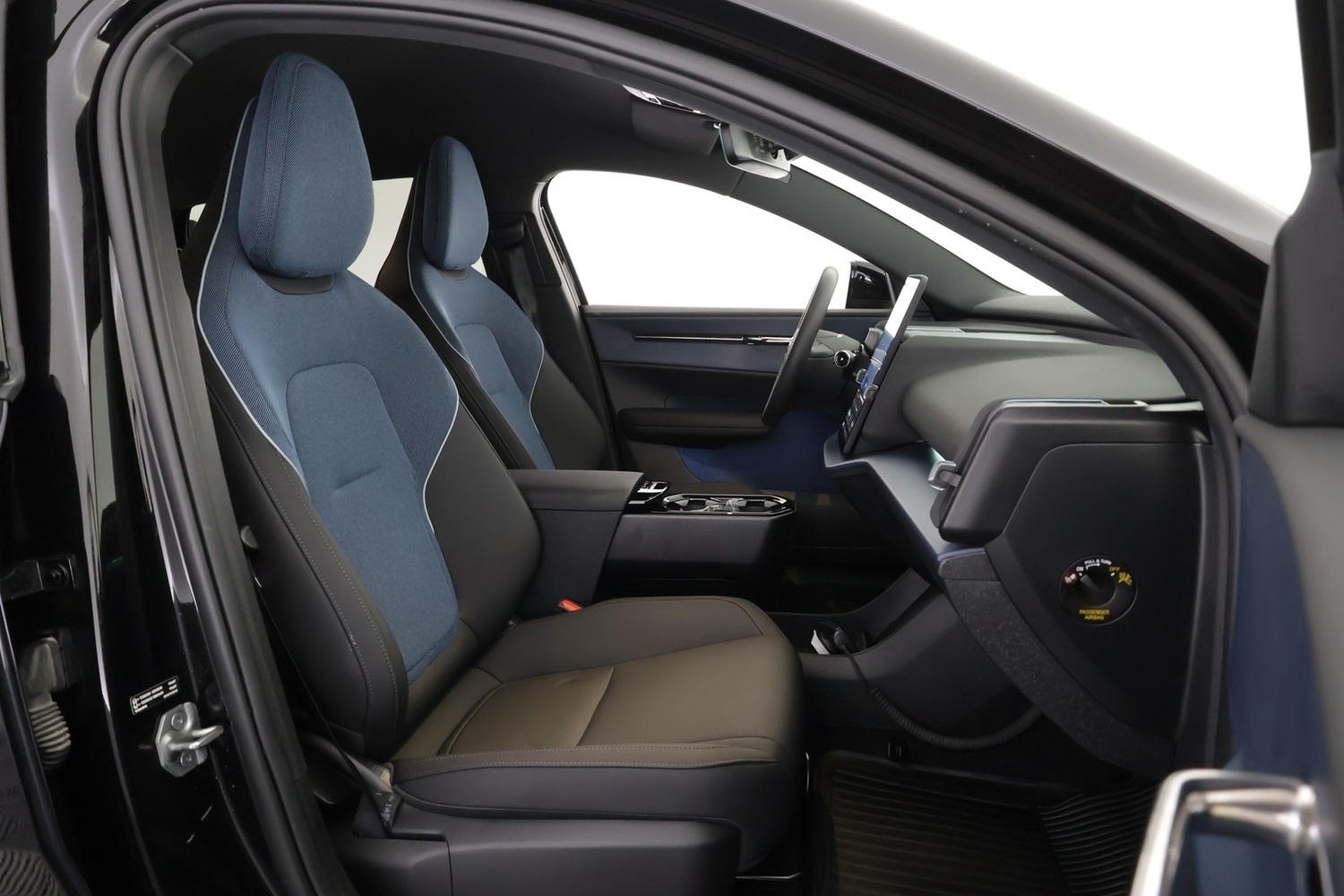 Volvo EX30 vaihtoauto