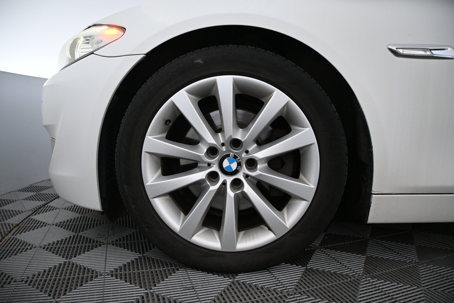 BMW 520 vaihtoauto