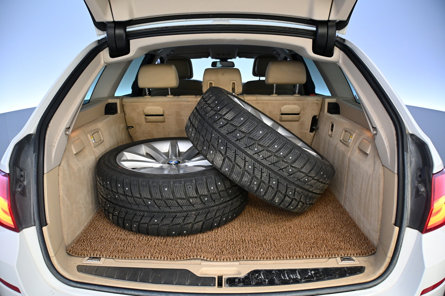 BMW 520 vaihtoauto