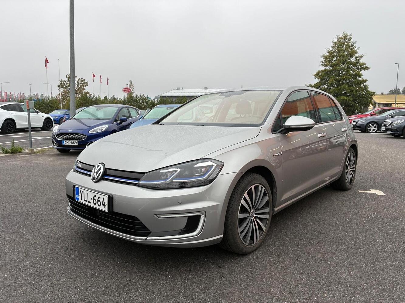 Volkswagen Golf vaihtoauto
