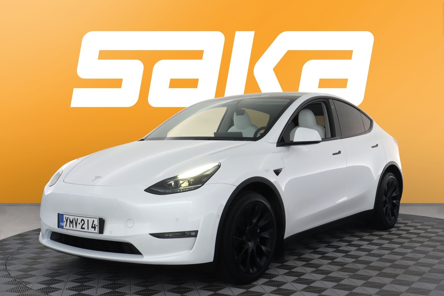 Tesla Model Y vaihtoauto