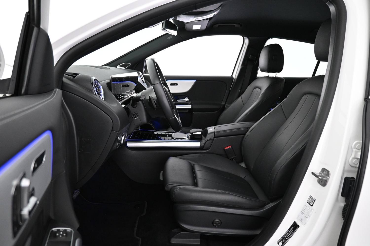 Mercedes-Benz EQA vaihtoauto