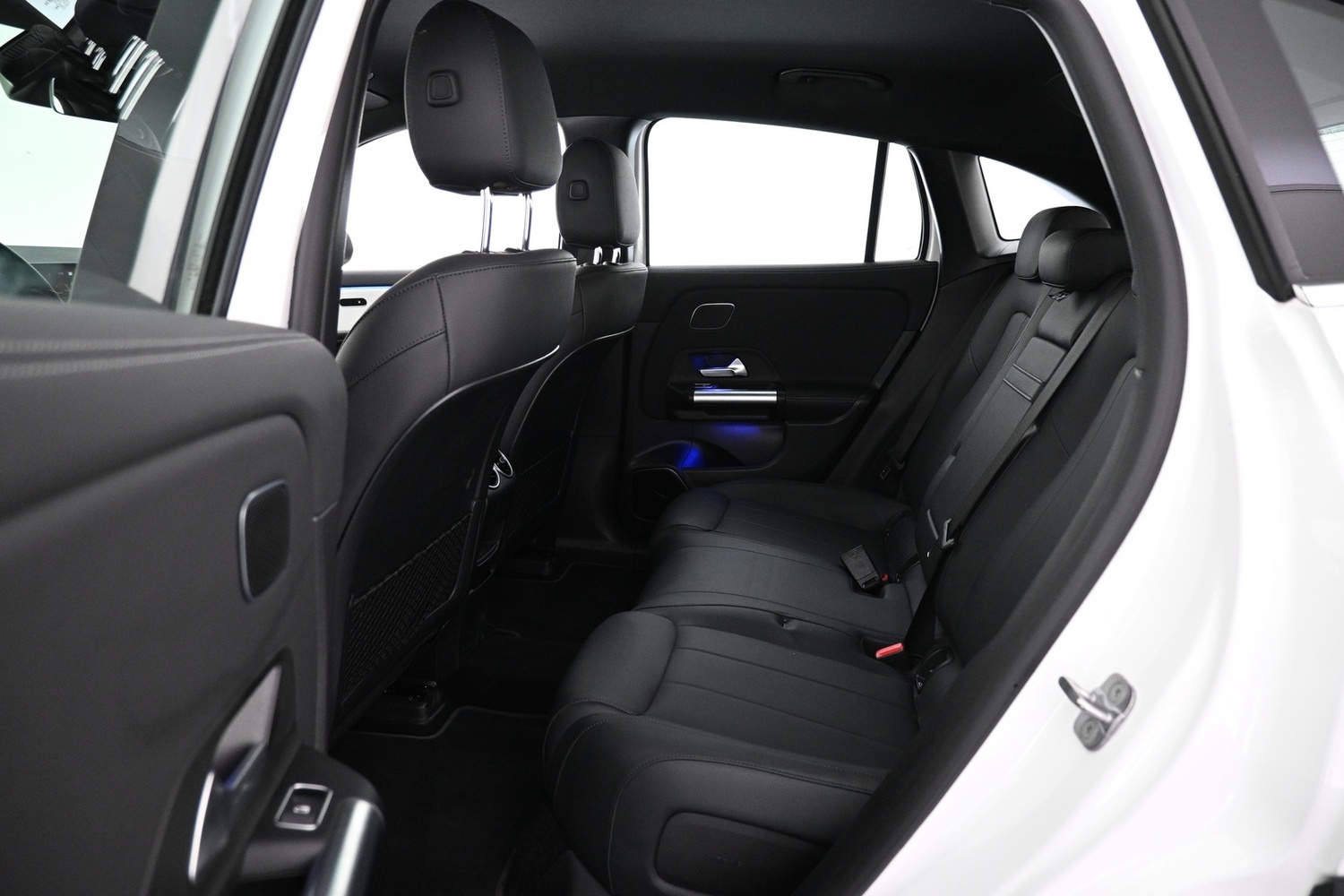 Mercedes-Benz EQA vaihtoauto