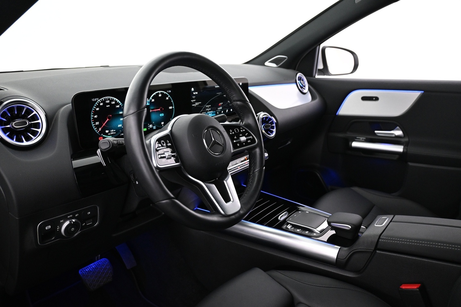 Mercedes-Benz EQA vaihtoauto