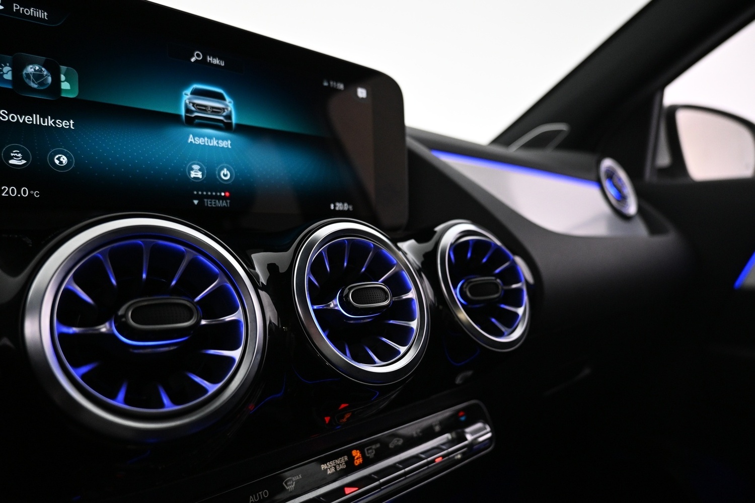 Mercedes-Benz EQA vaihtoauto