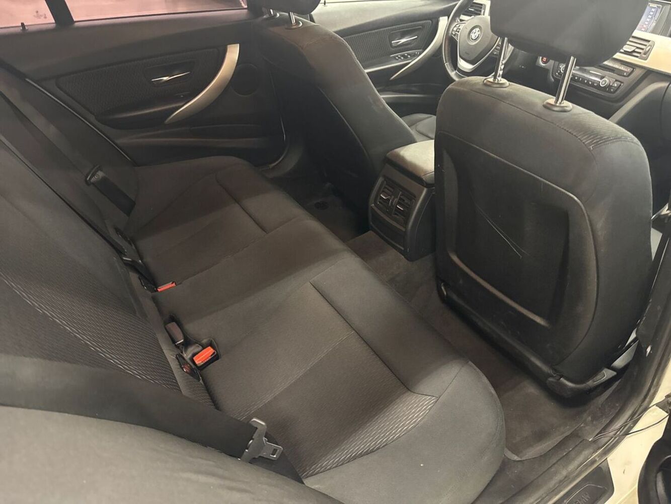 BMW 320 vaihtoauto