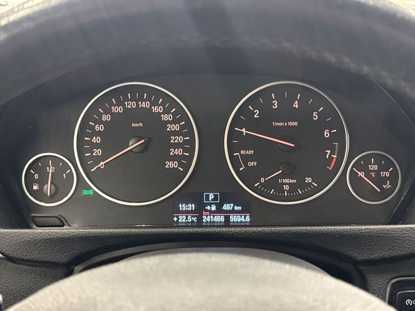 BMW 320 vaihtoauto