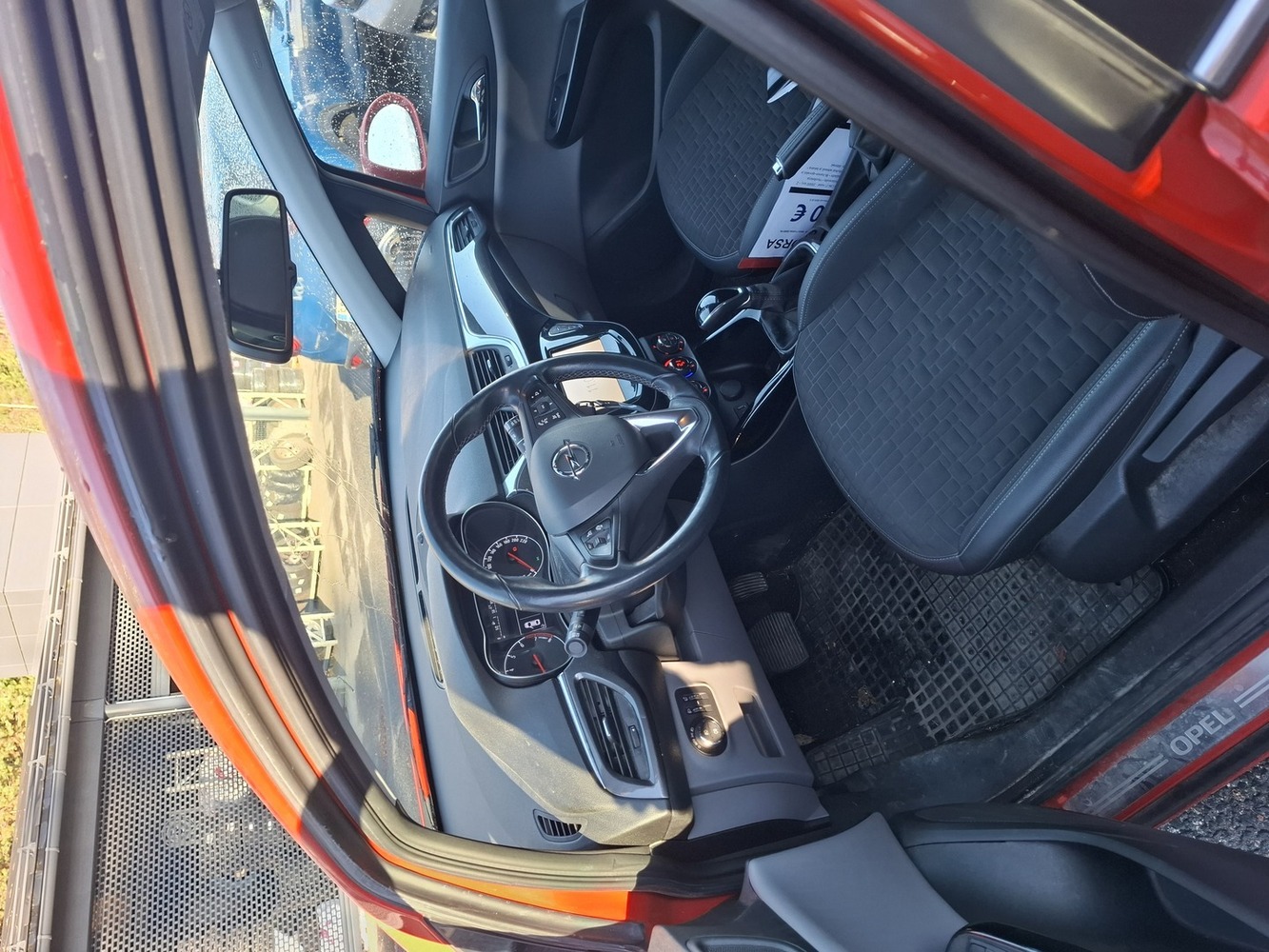 Opel Corsa vaihtoauto
