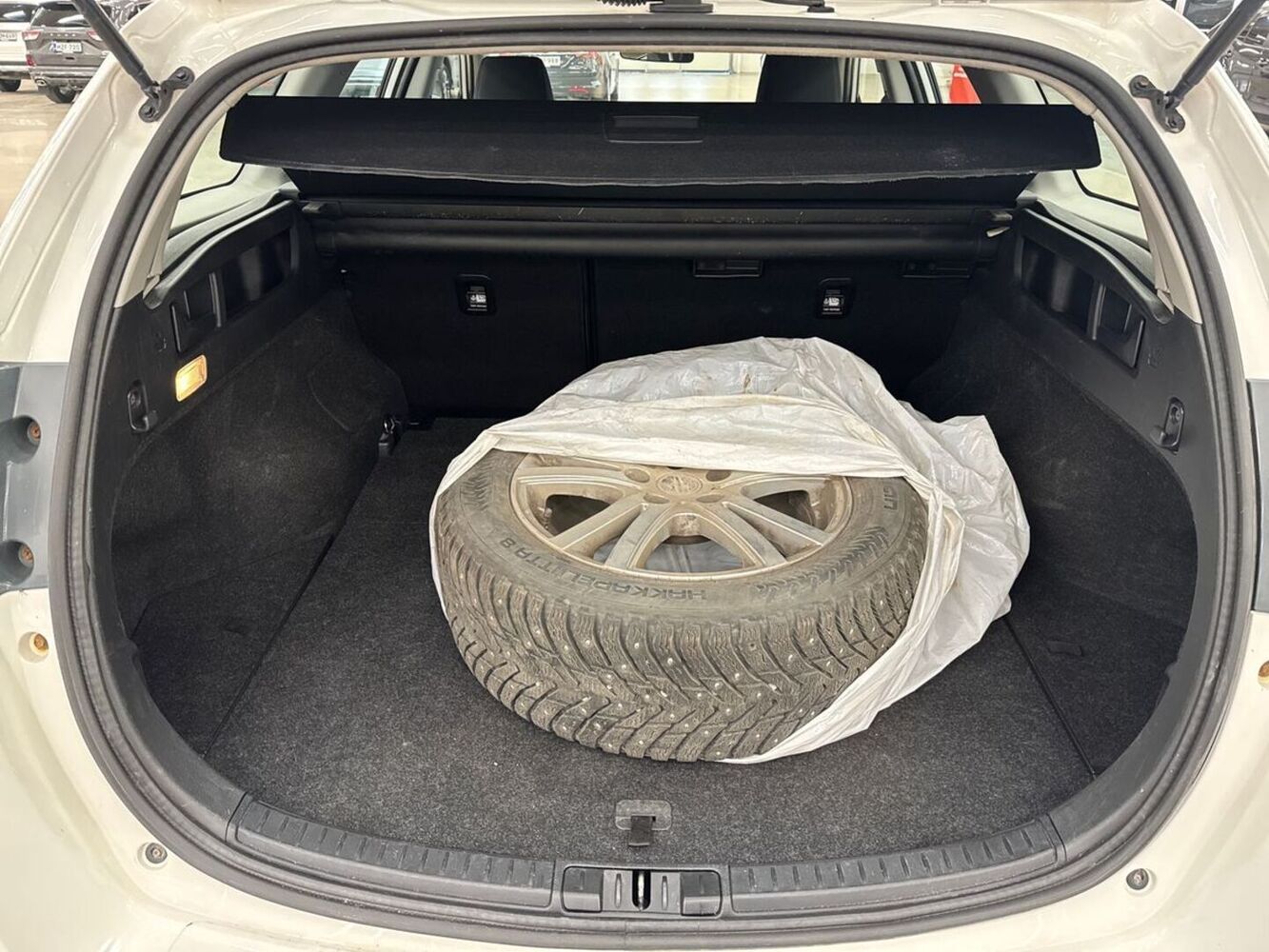 Toyota Auris vaihtoauto