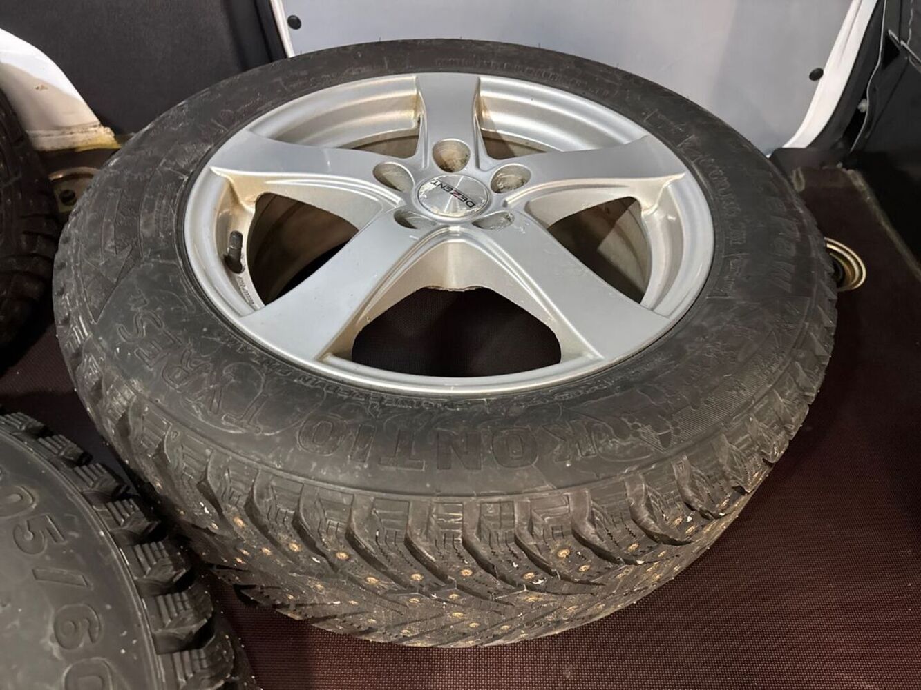 Ford Transit Connect vaihtoauto