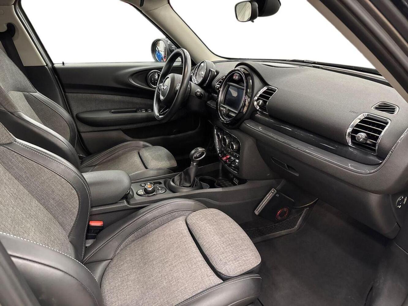 Mini Clubman vaihtoauto