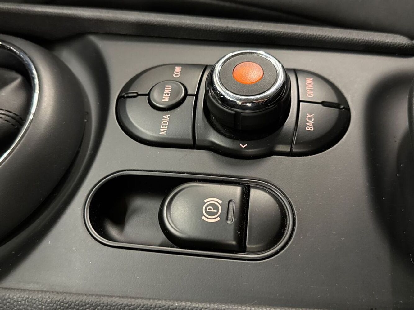 Mini Clubman vaihtoauto