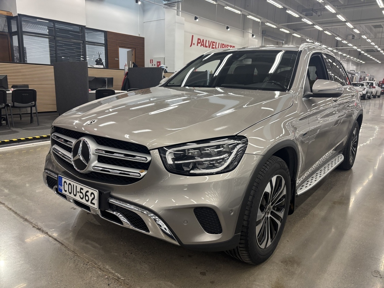 Mercedes-Benz GLC vaihtoauto