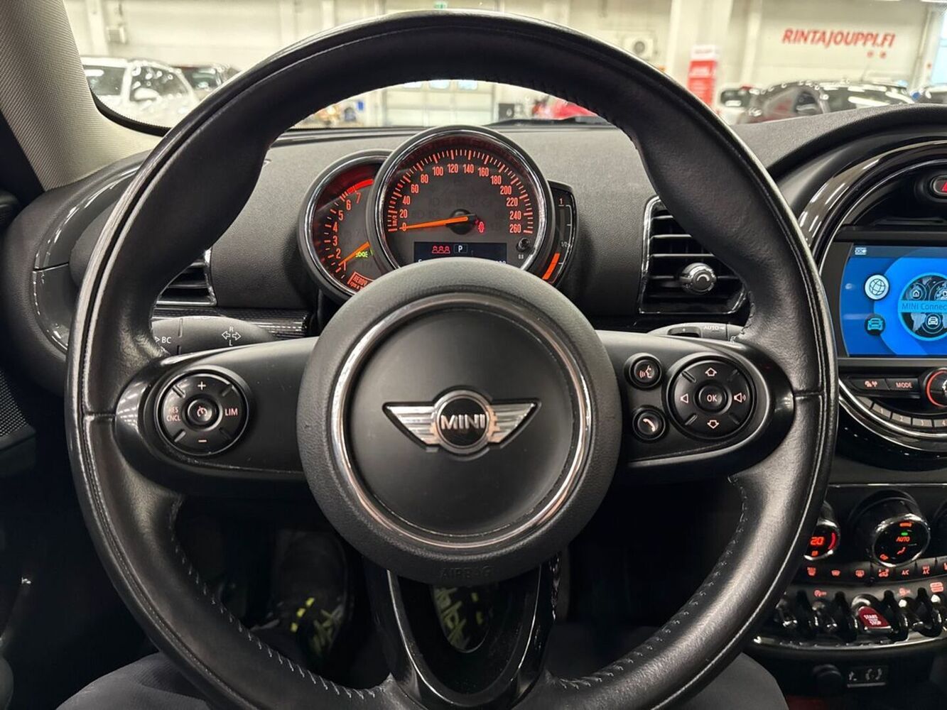 Mini Clubman vaihtoauto