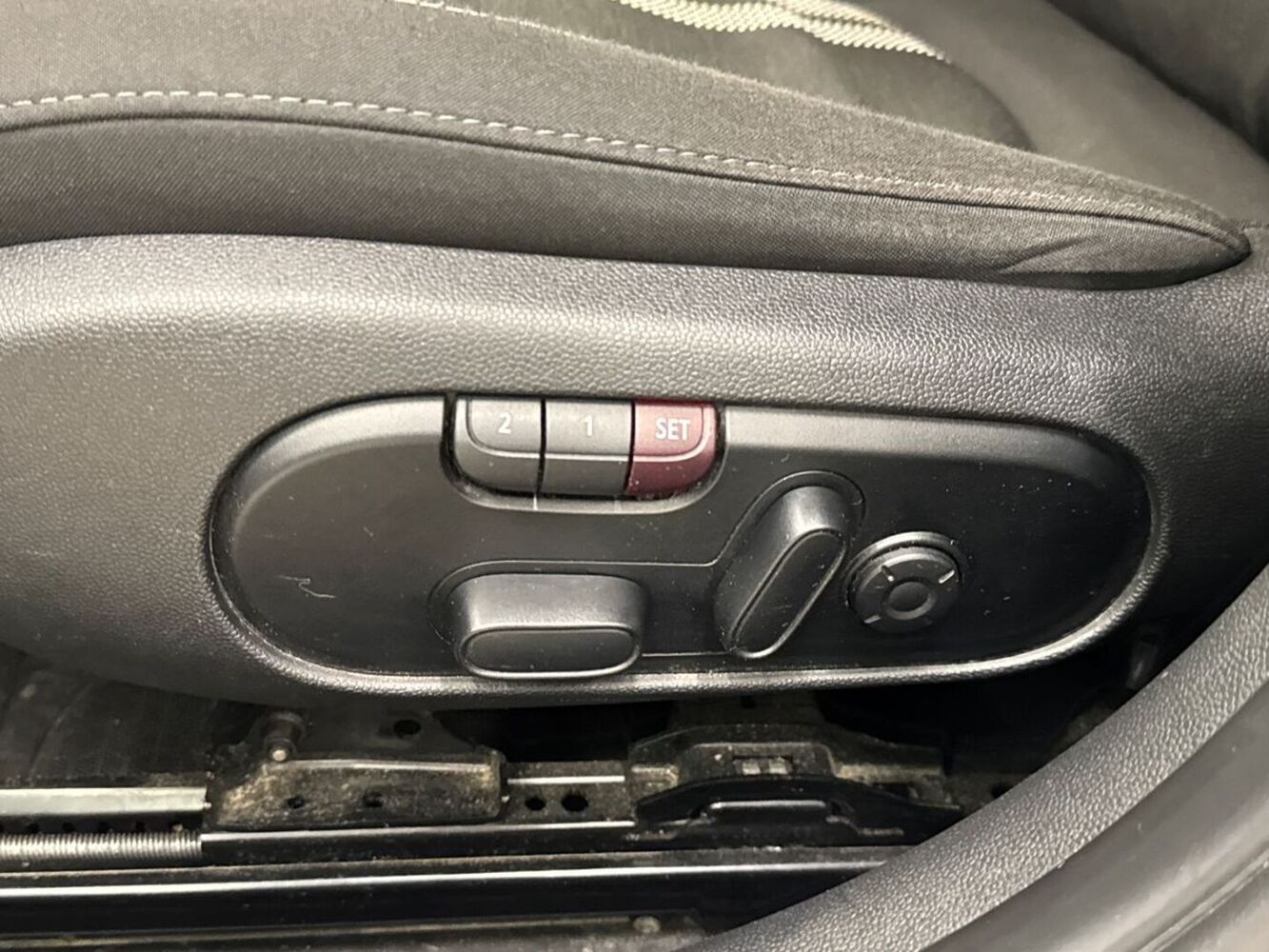 Mini Clubman vaihtoauto