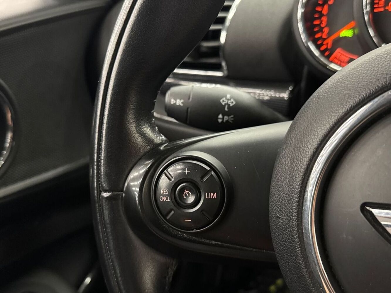 Mini Clubman vaihtoauto