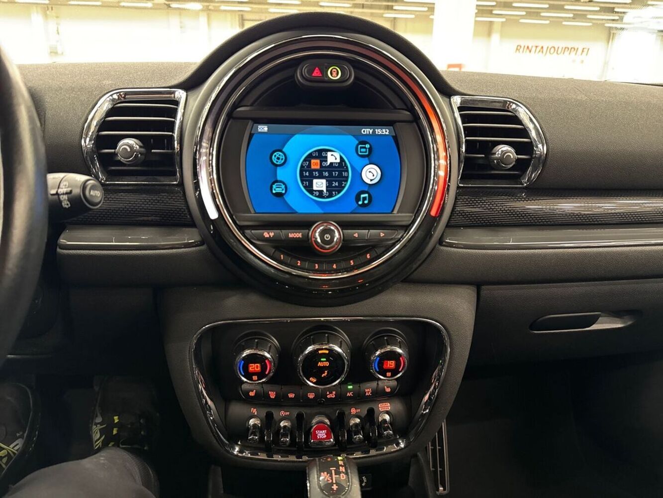 Mini Clubman vaihtoauto