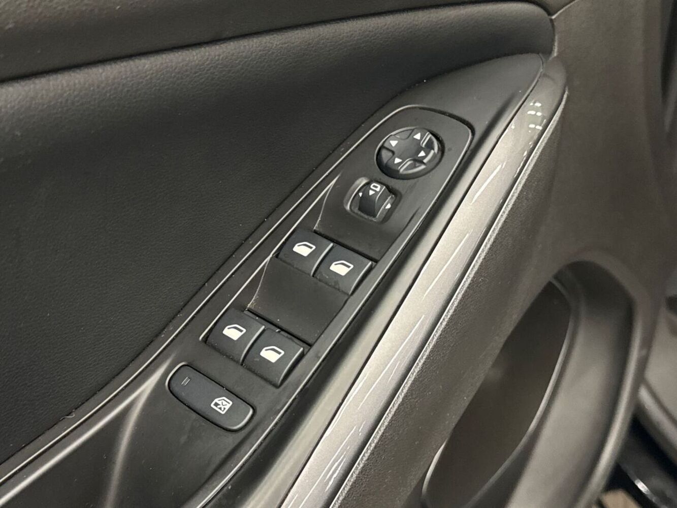 Opel Grandland X vaihtoauto