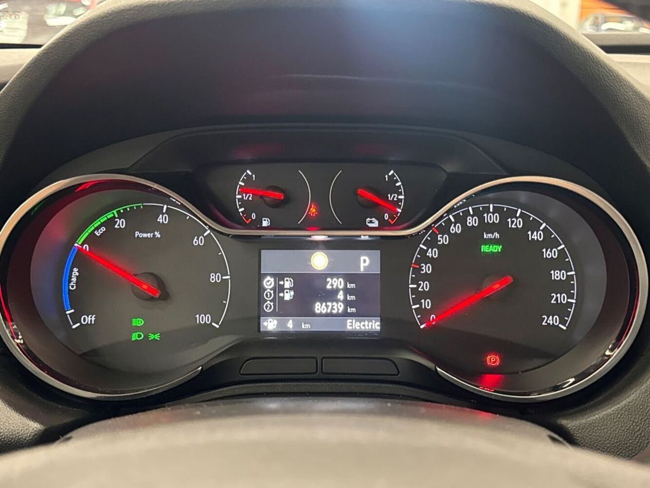 Opel Grandland X vaihtoauto