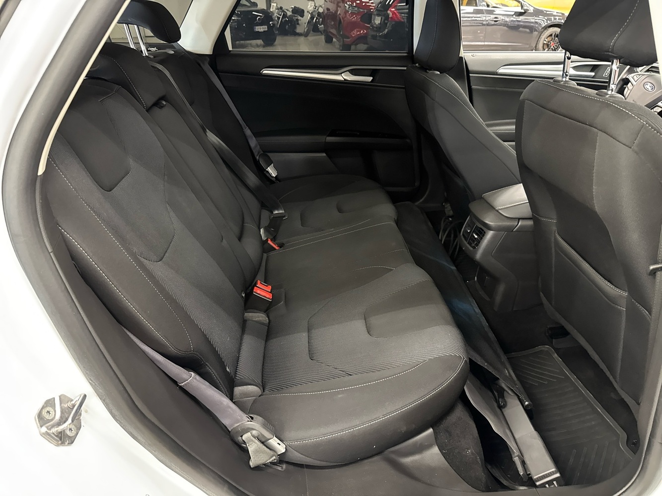 Ford Mondeo vaihtoauto