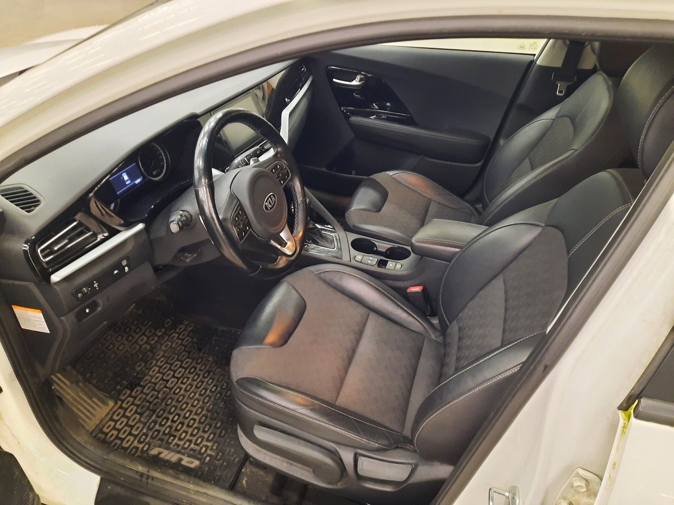 Kia Niro vaihtoauto